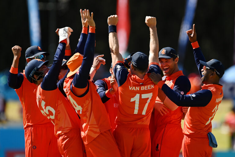 How to Bet on Session Markets in IPL Matches with Mixed Conditions Using Online Cricket ID